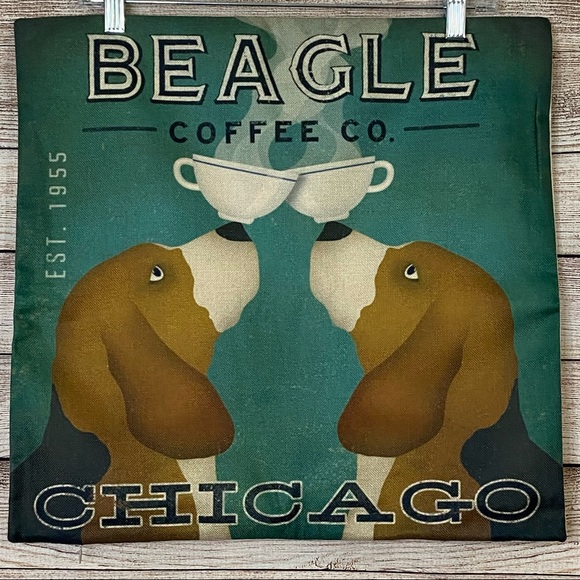 Beagle Coffee Co. Chicago Dog Pillow Cover - Picture 2 of 4